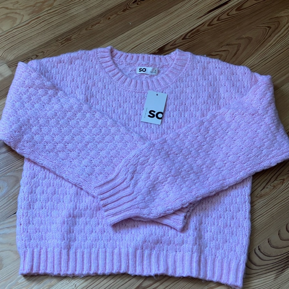 NWT, small, Pink Crew Neck Sweater with Textured Knit